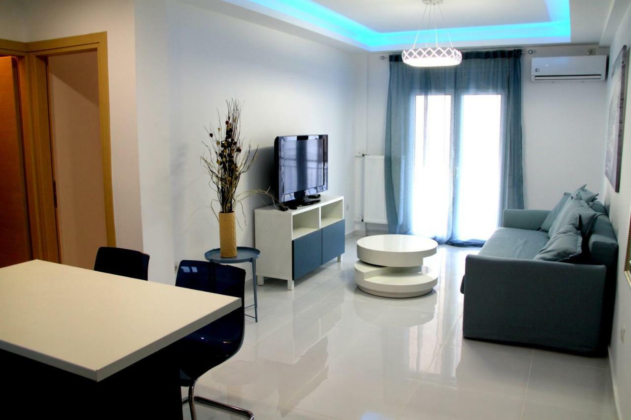 Thiseos 319. Beautiful Apartments Near The Cultural Center Of The Capital. เอเธนส์ ภายนอก รูปภาพ