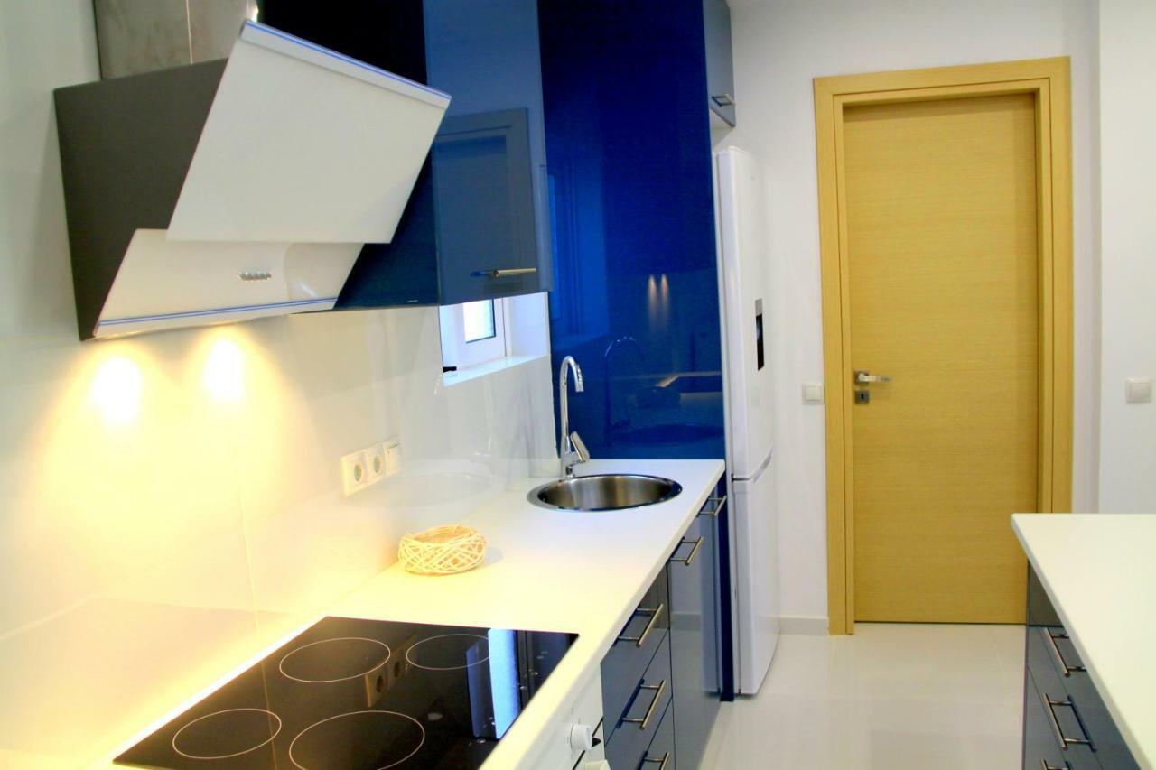 Thiseos 319. Beautiful Apartments Near The Cultural Center Of The Capital. เอเธนส์ ภายนอก รูปภาพ